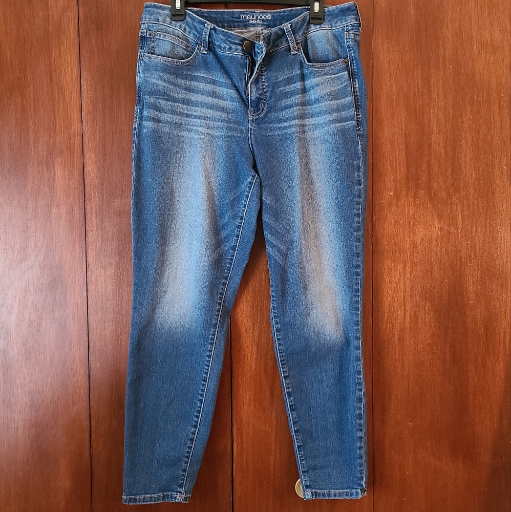 Maurices jeans
